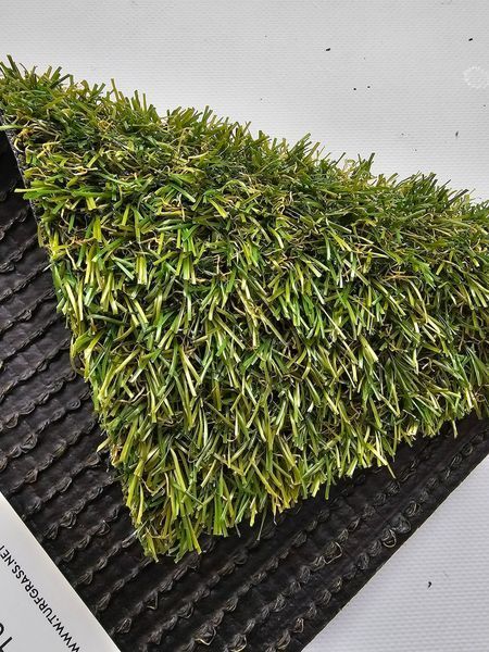 Штучна трава Turfgrass Alina 171 фото